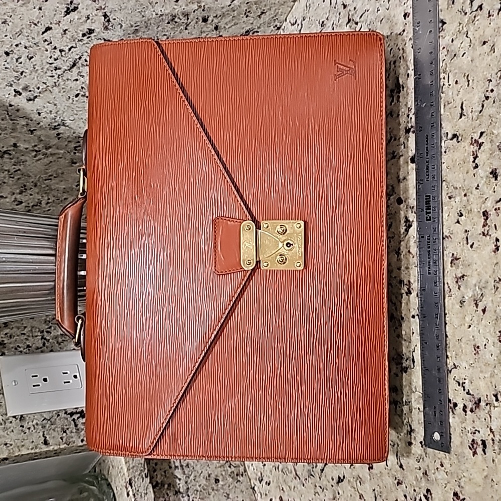 Louis Vuitton brown Epi leather briefcase 16x11x4 inches